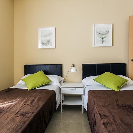 Total Valencia Center Apartment Exterior photo